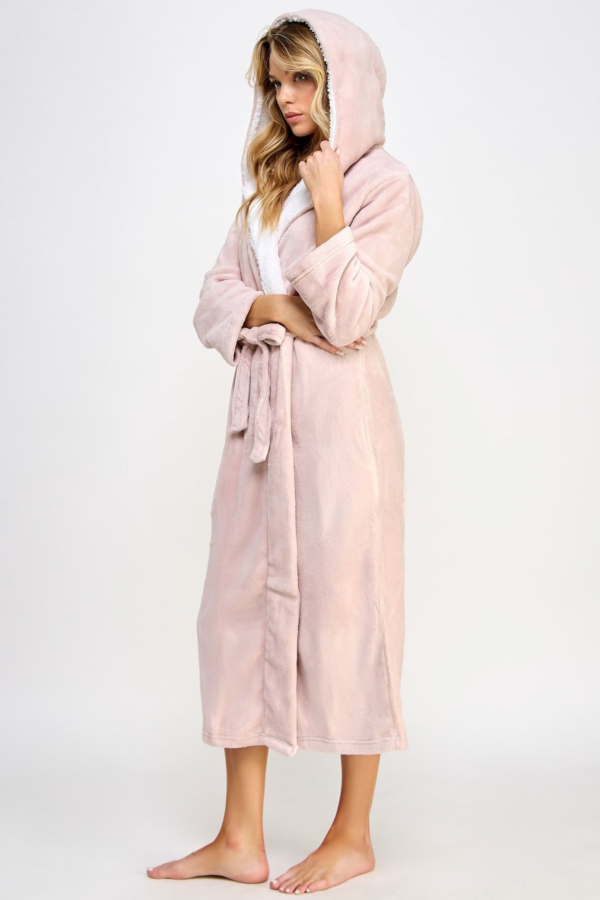 BeWicked Women's Janette Robe 1818