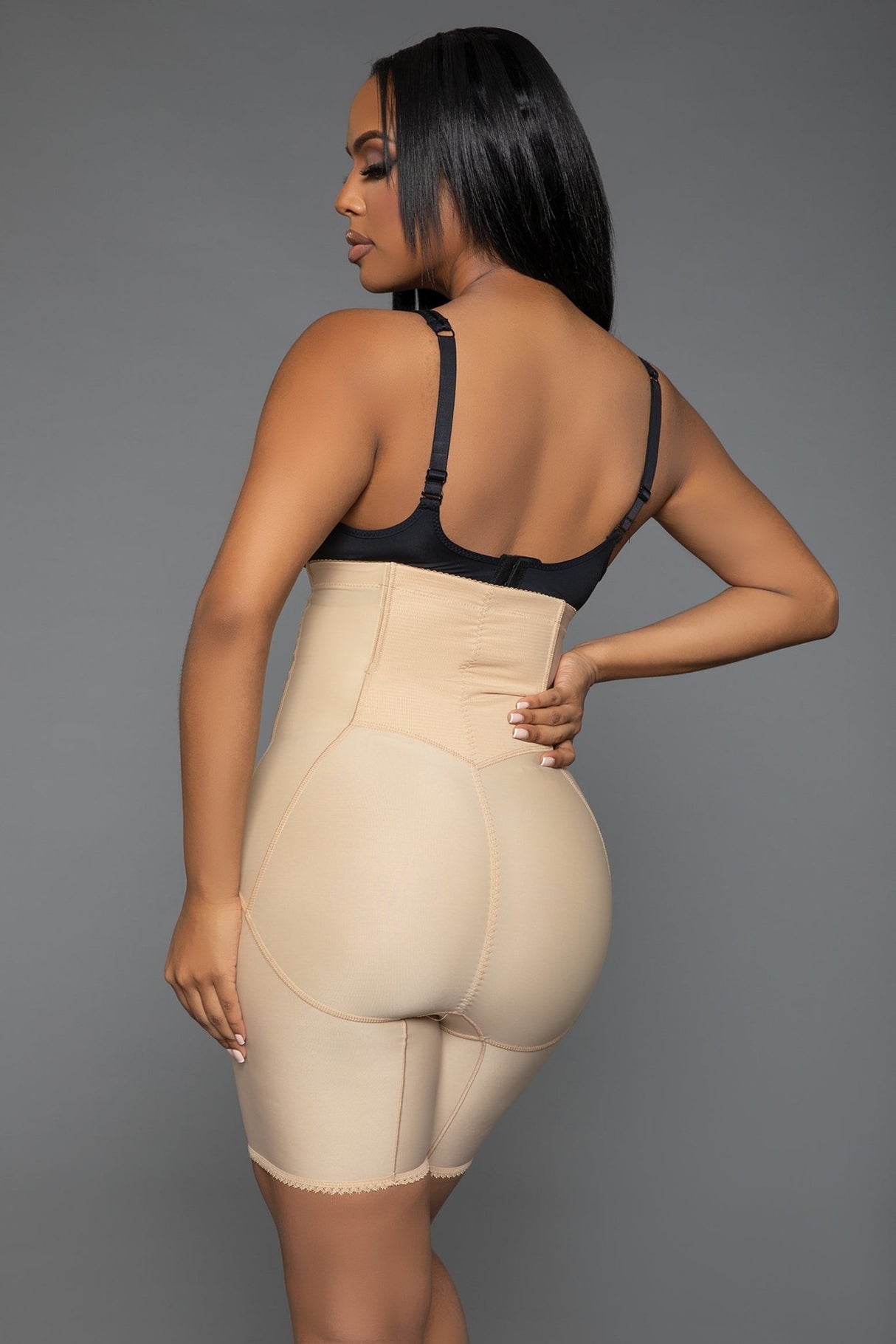 BeWicked Women's Feeling My Curves Bodyshaper 2338