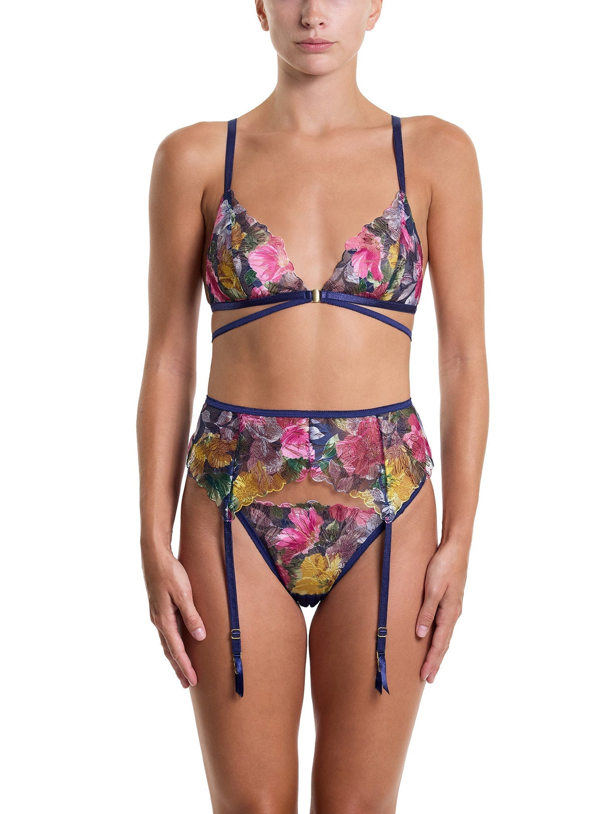 &oh Wildly Blooming Tanga