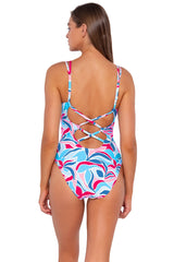 Sunsets Women's Swimwear Making Waves Veronica One Piece Swimsuit