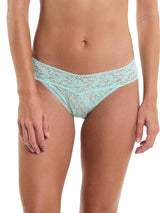 Signature Lace® V-Kini