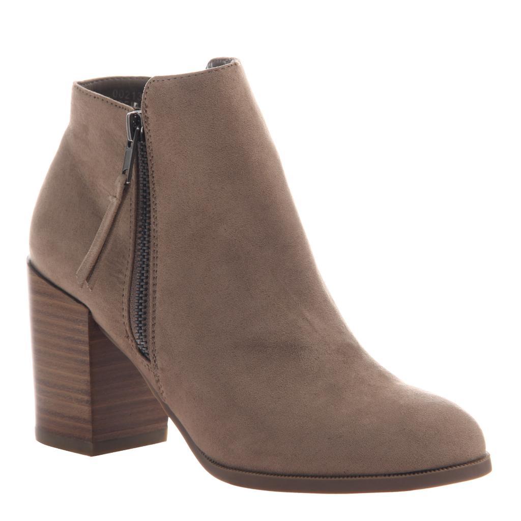 Nicole Women's Shoes 6.5 / Taupe Nicole Go Go Chunky Heel Ankle Bootie