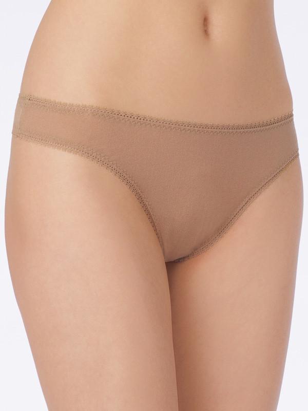 On Gossamer Panties On Gossamer Mesh Hip-G Thong 3512