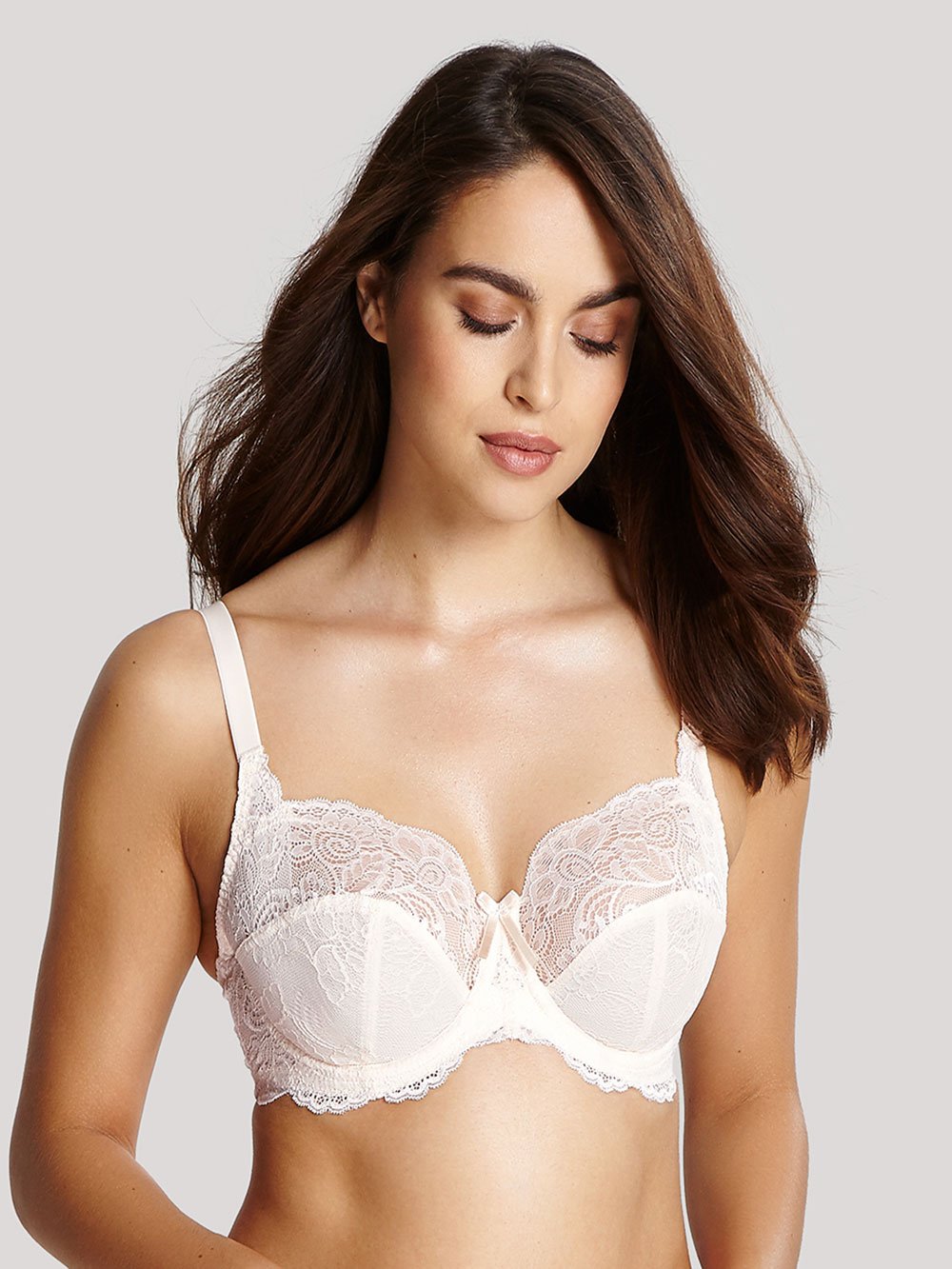 D Cup Bra: Bras for D Cup Boobs and Breast Size - HauteFlair